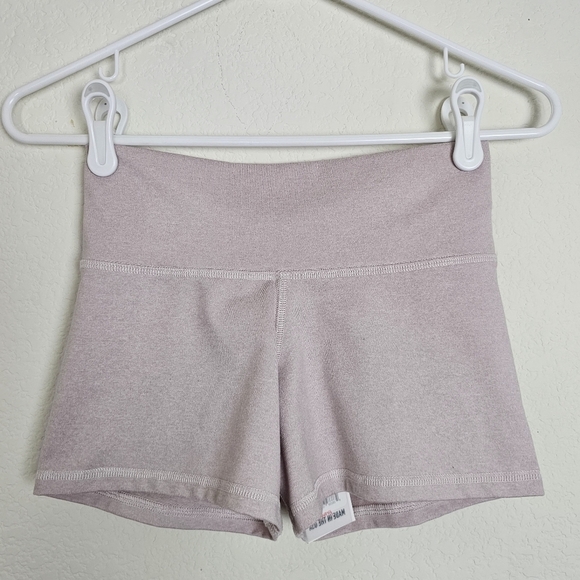 Reel Skipper Pink Classic Yoga Shorts UPF 30 Moisture-Wicking Size Small - Picture 4 of 10